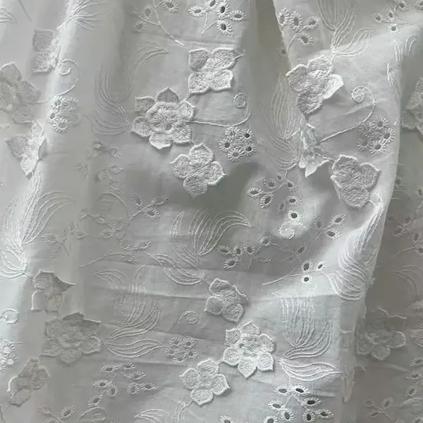 3D -Blume dekoriert 100% Baumwollsticker Spitze mit Ötenlöchern